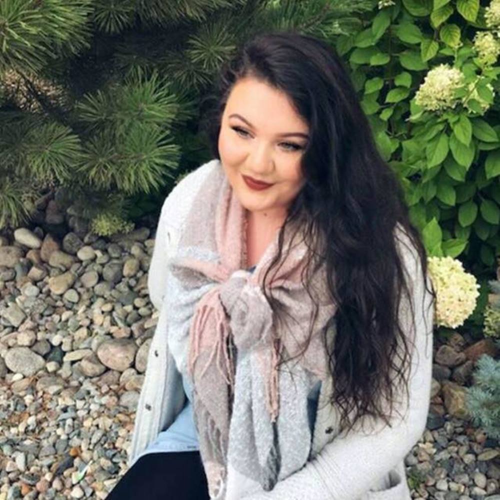 Meet your Posher, Shayla